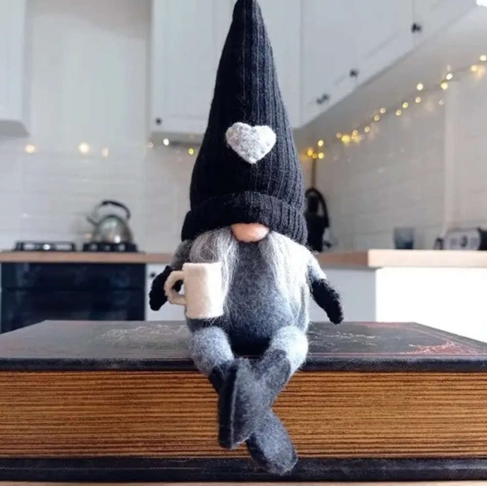 NWT Charcoal Gnome With Coffee Mug